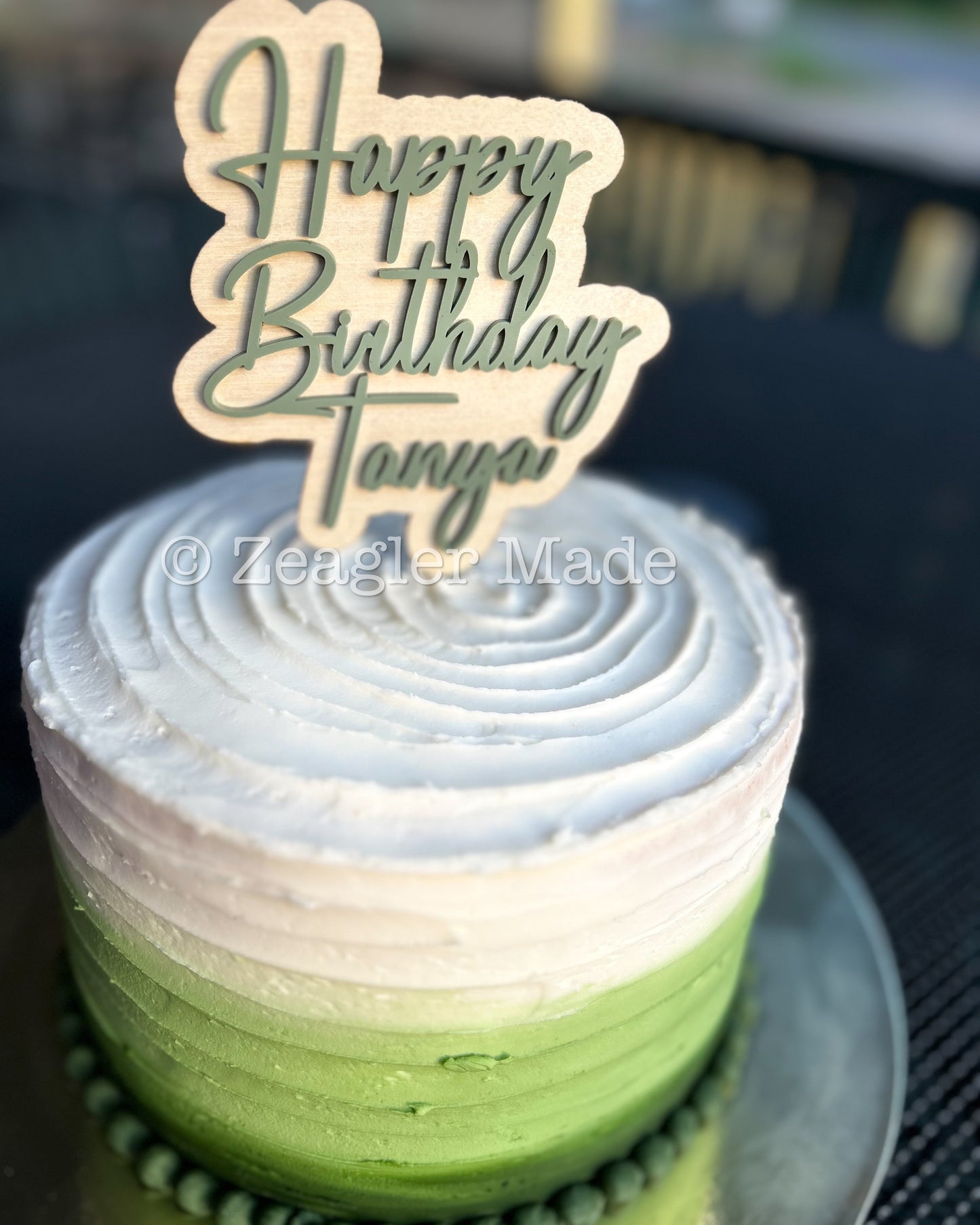 Cake topper