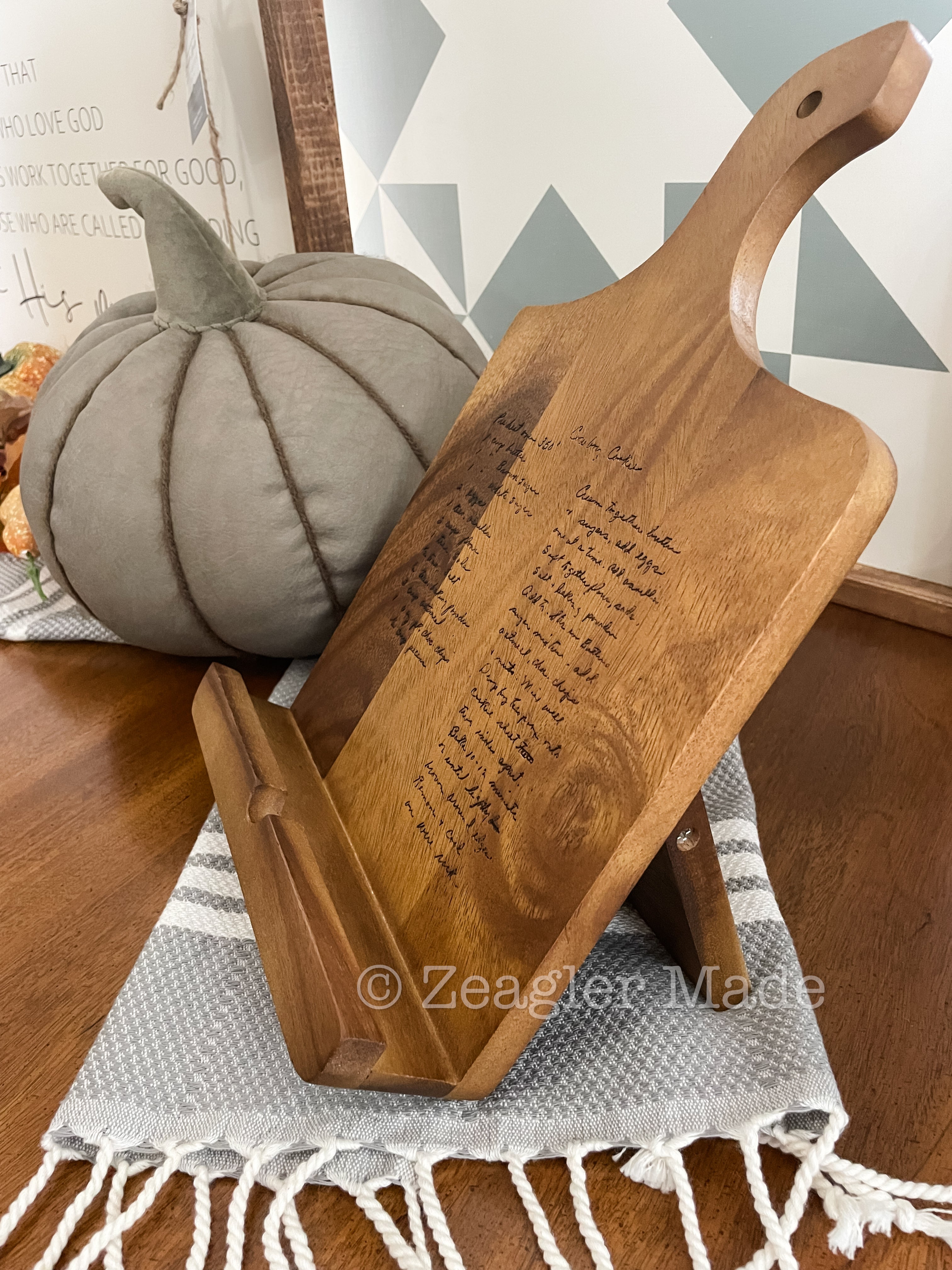 Cookbook stand